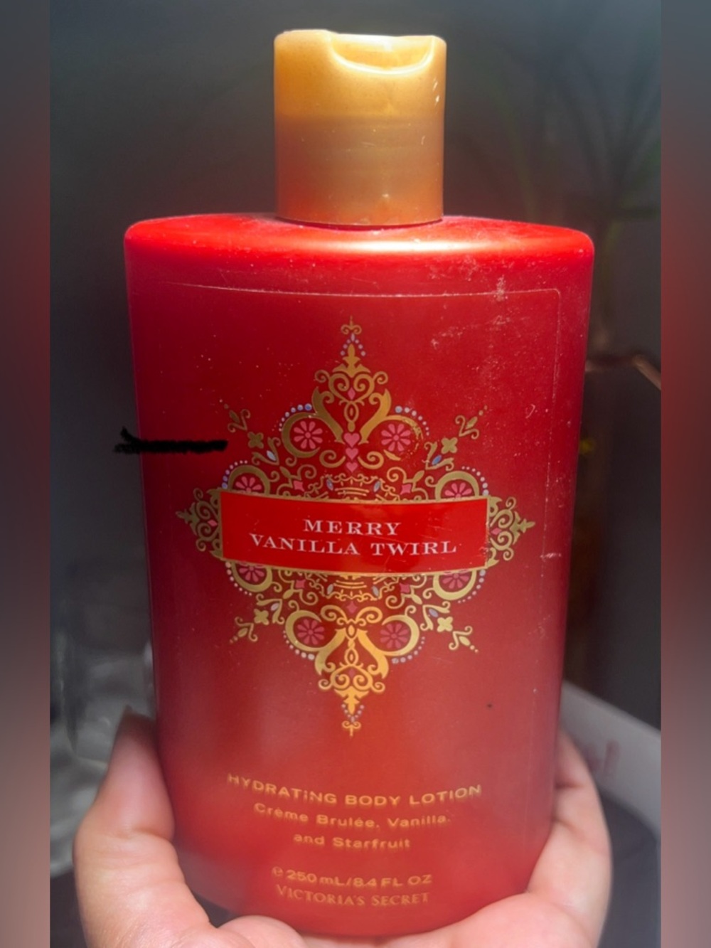 Victoria secret rare discontinued Merry Vanilla Twirl